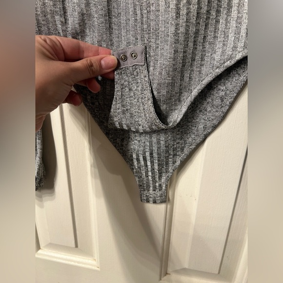 Revolve Tularosa Summer Bodysuit in Silver XS - Picture 8 of 9